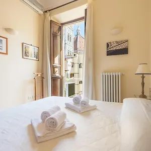Charming 2bed Overlooking Duomo - Hosted By Sweetstay Apartamento